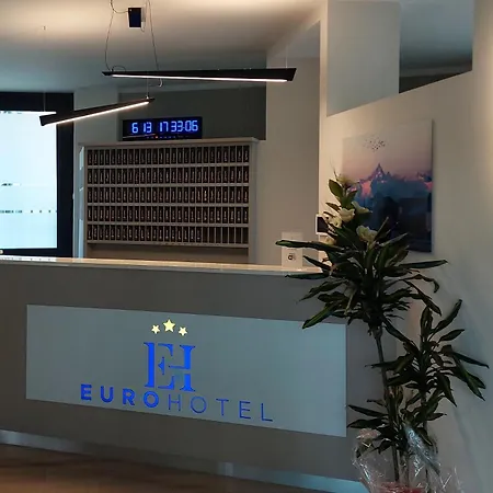 호텔 Eurohotel 3*