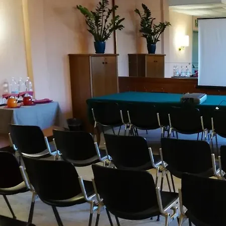 호텔 Eurohotel 니첼리노