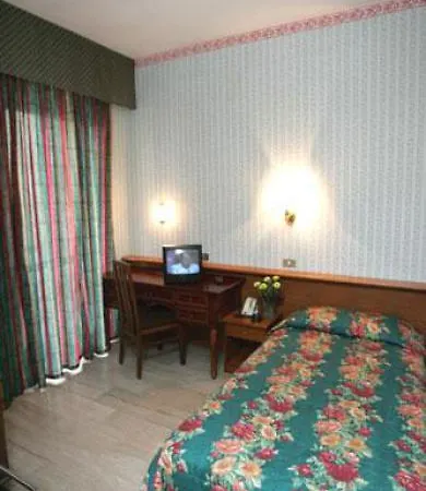 Hotel Eurohotel 3*